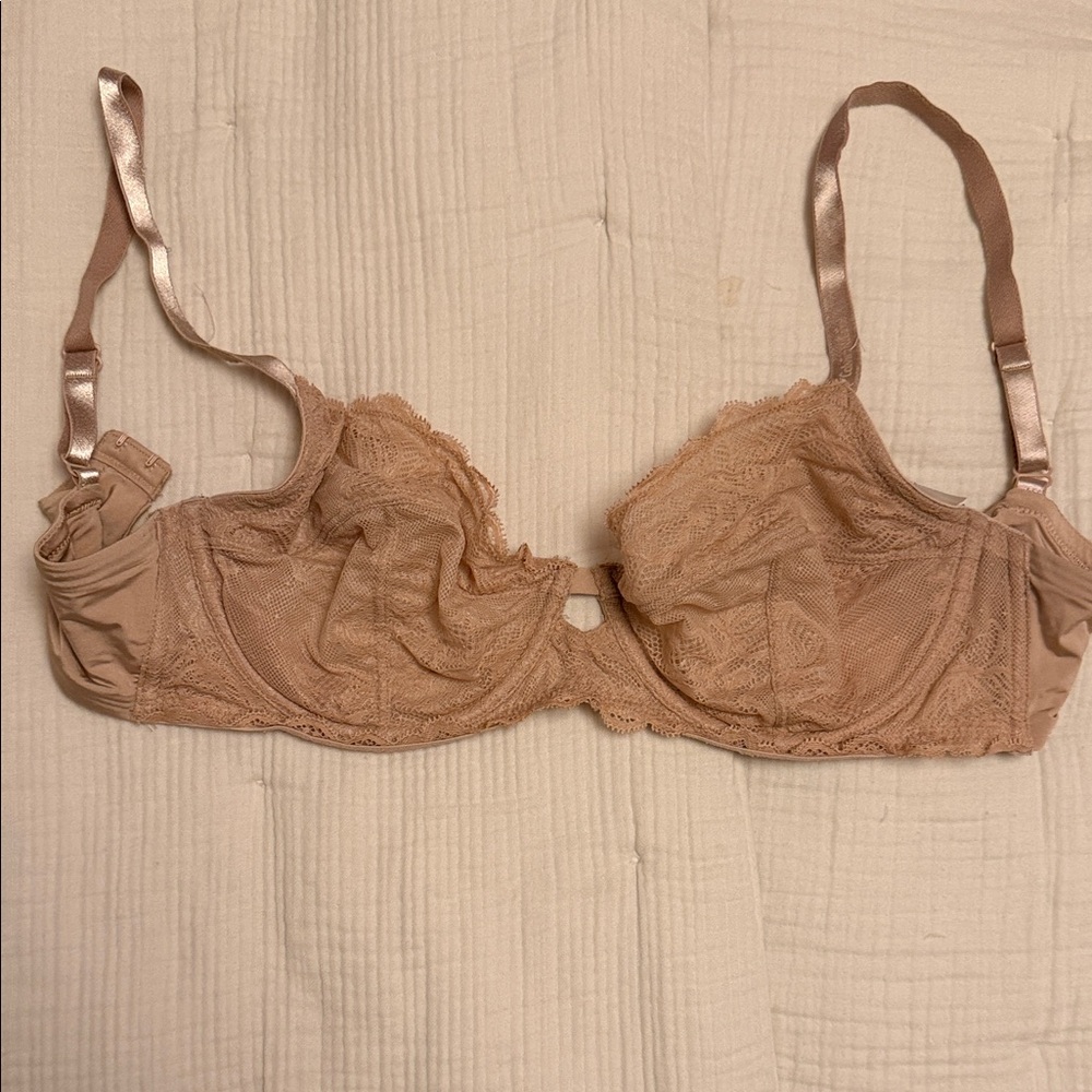 Calvin Klein Lace Underwire Bra in Tan